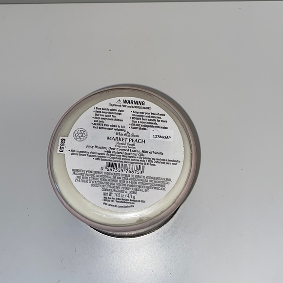 NEW! Market Peach Bath and Body Works Candle - Picture 3 of 3